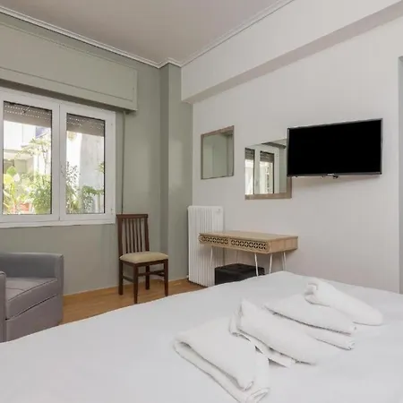 Fully Renovated 1 Bedroom Condo Athens Exterior photo